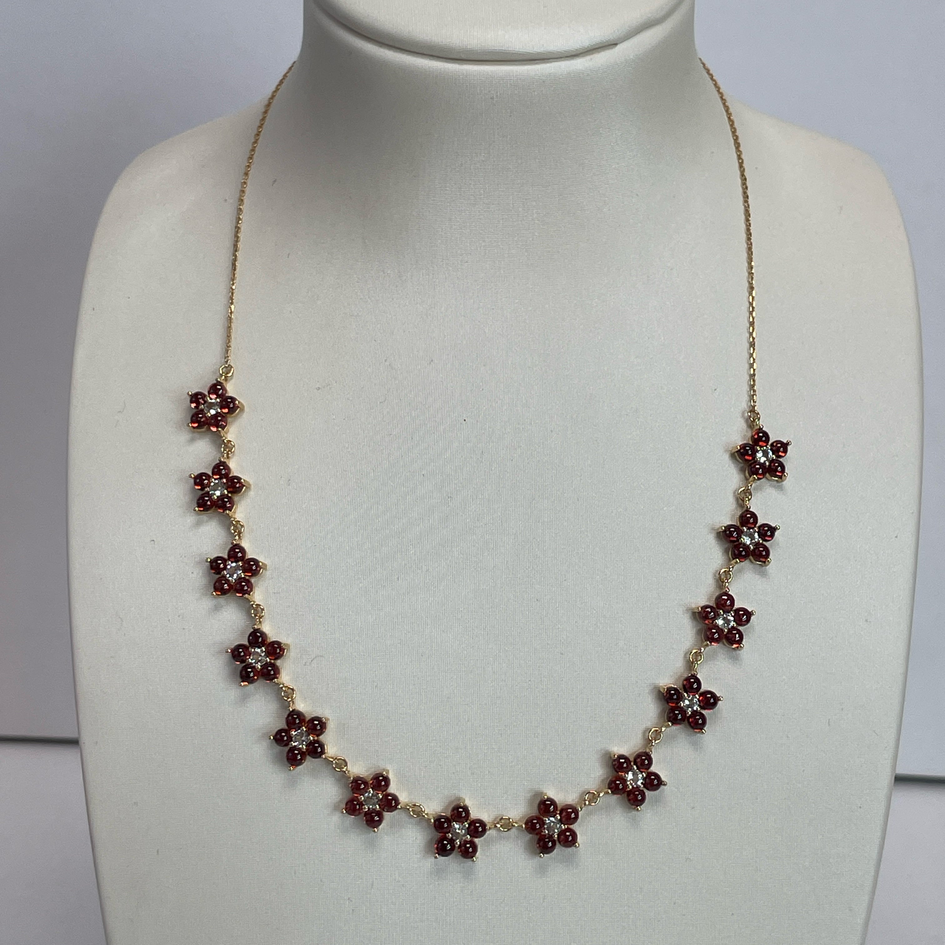 Collar Floral en Plata 925 con Granate y Topacio