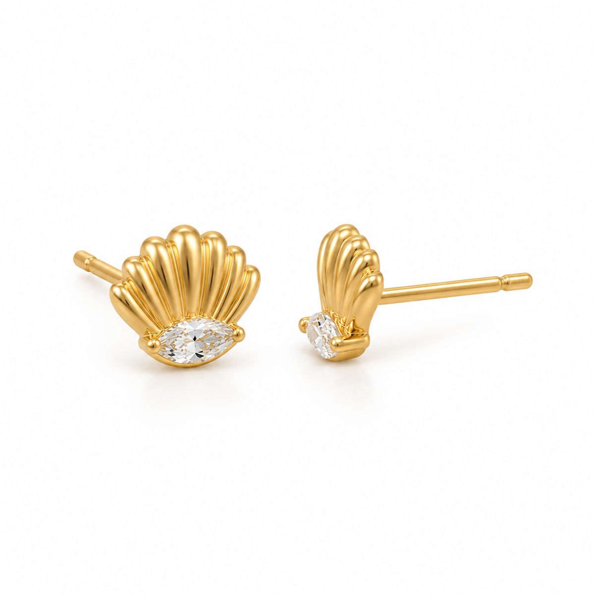 Aretes Concha en Oro Amarillo 14K con Circonia