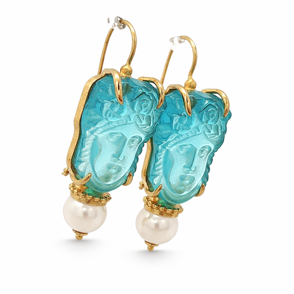 Aretes Flora en Plata 925 Bañada en Oro con Perlas