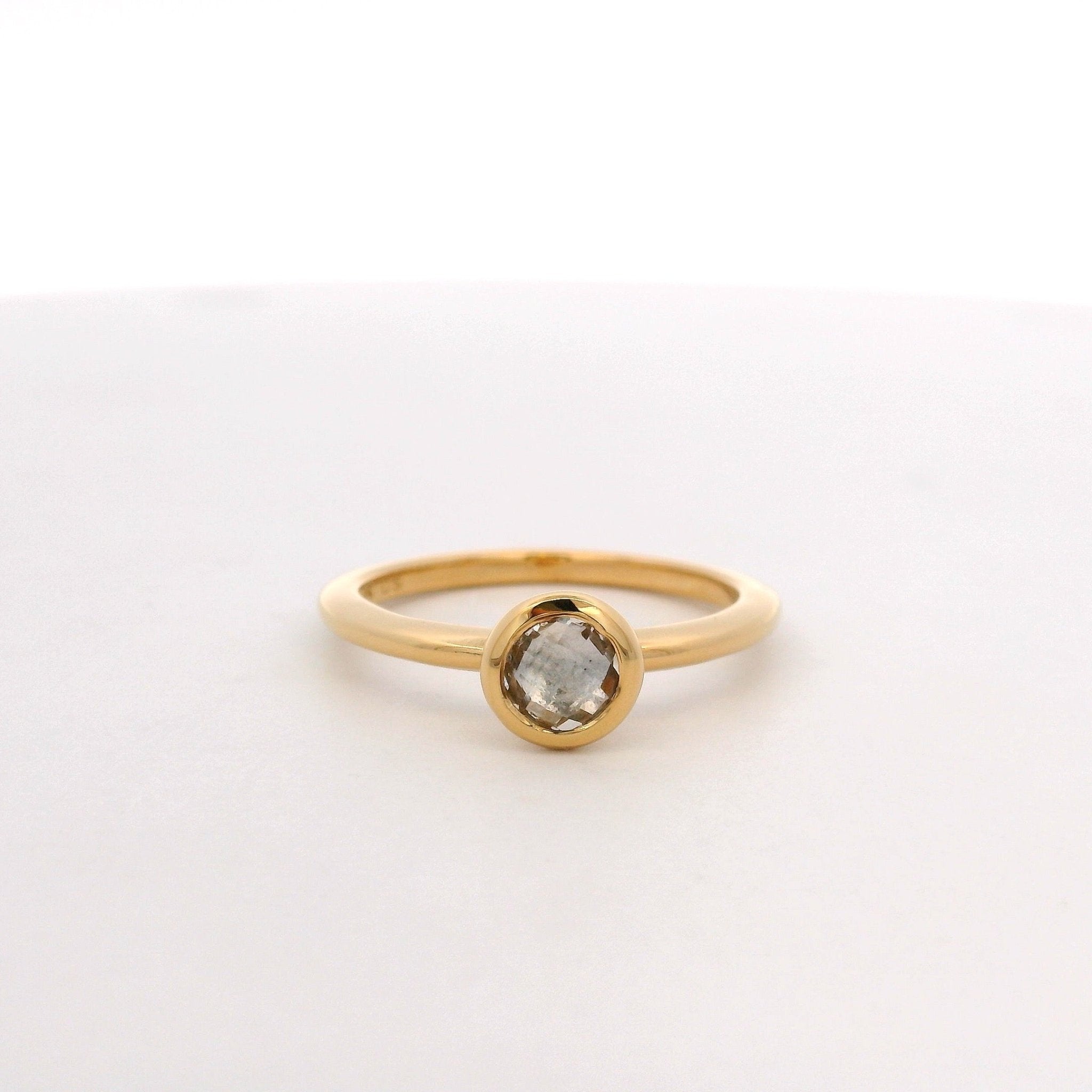 925YG BEZEL ROCK CRYSTAL SOLITARY RING T6.5 - C'SANTOS