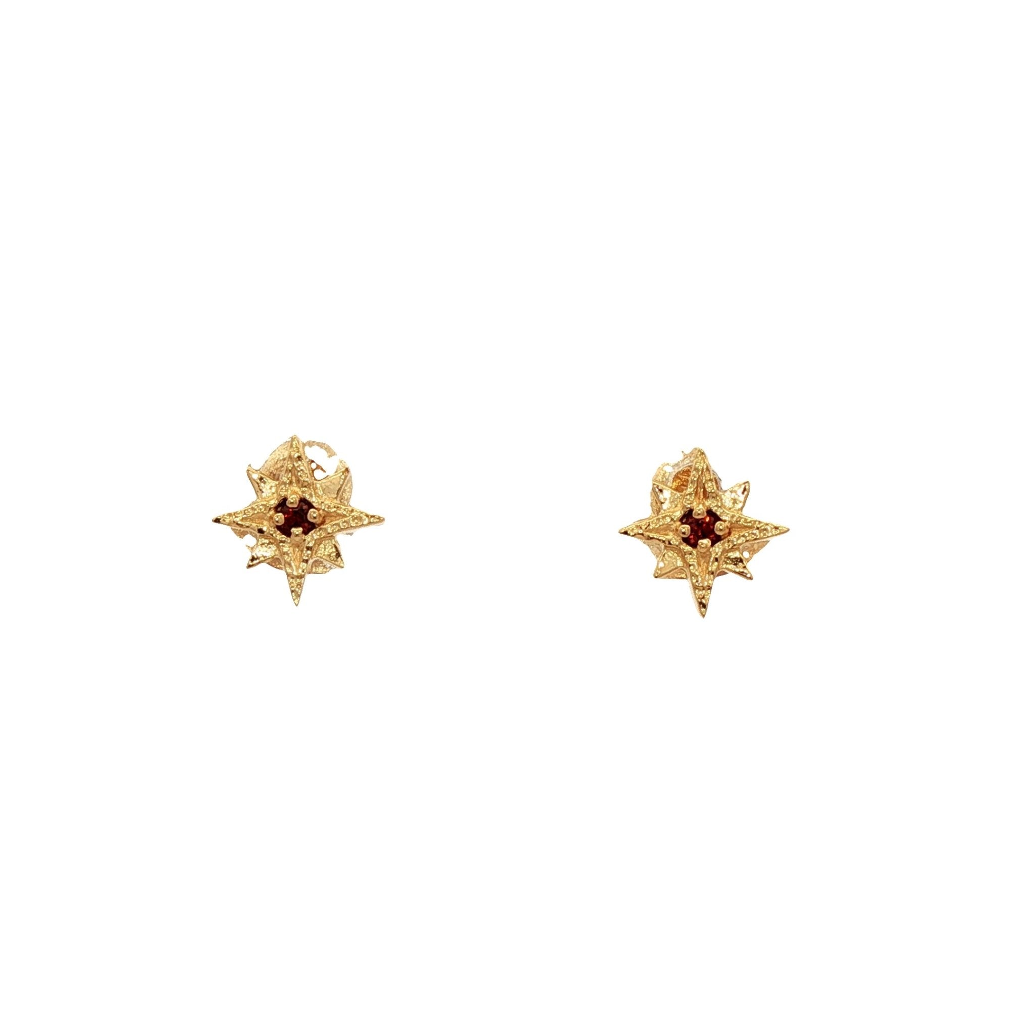 925YG NORT STAR GARNET EARRINGS - C'SANTOS
