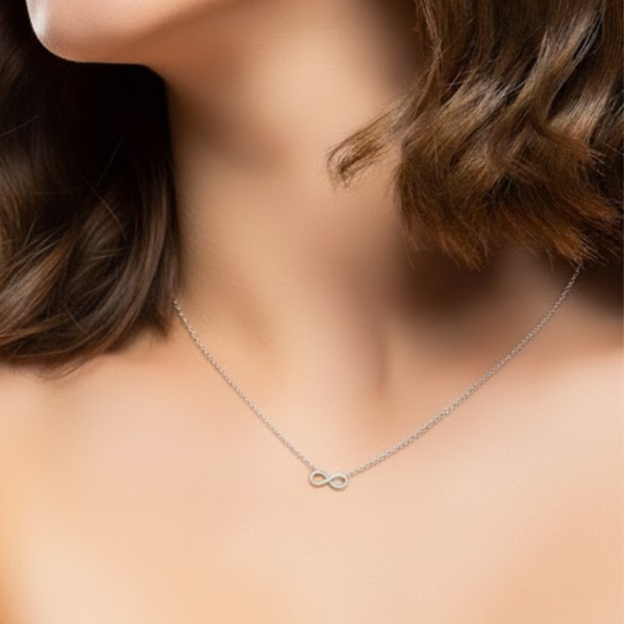 D0.05CT 14KW INFINITY SMALL NECKLACE