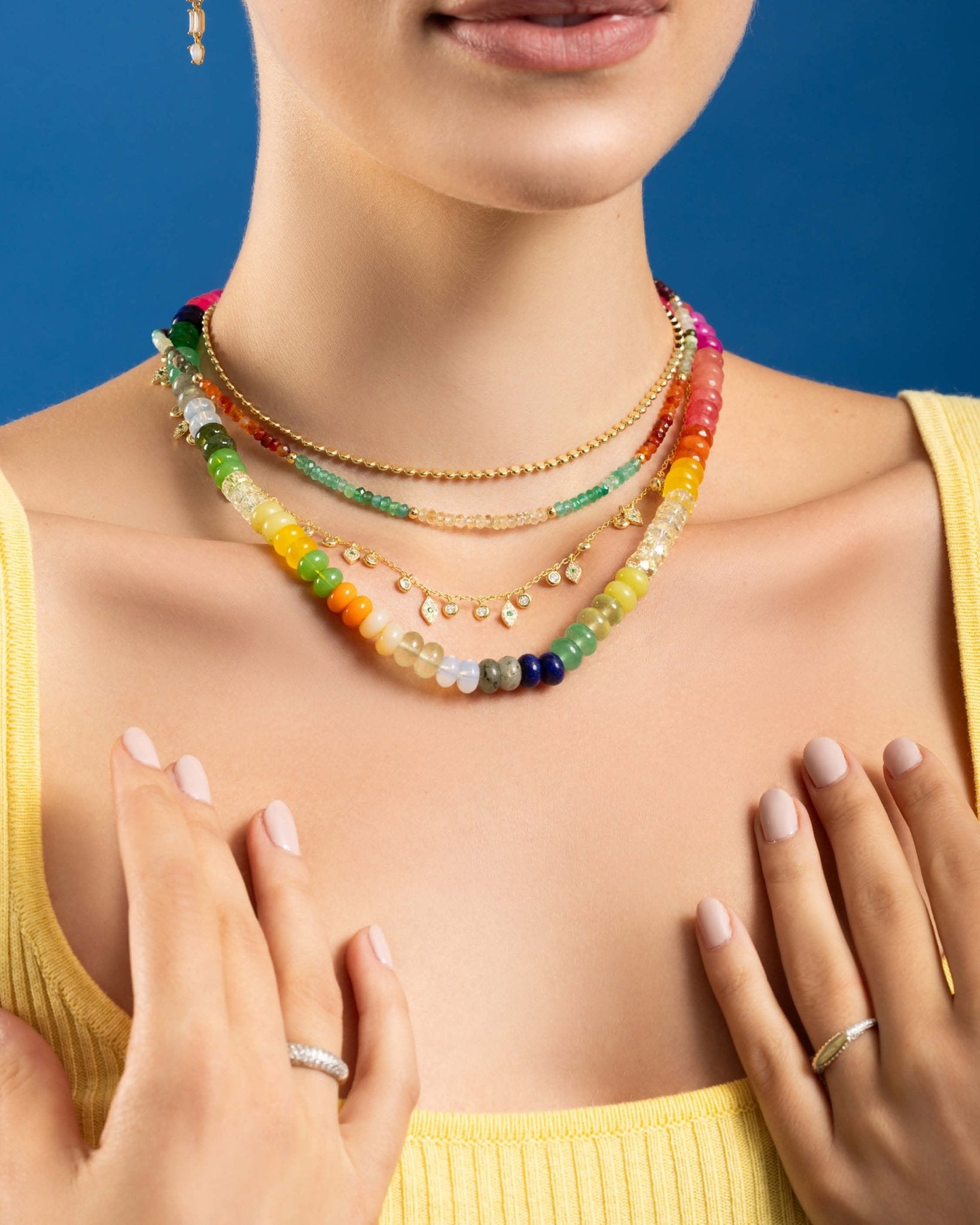 MEDIUM MULTICOLORED BEADS NECKLACE - C'SANTOS