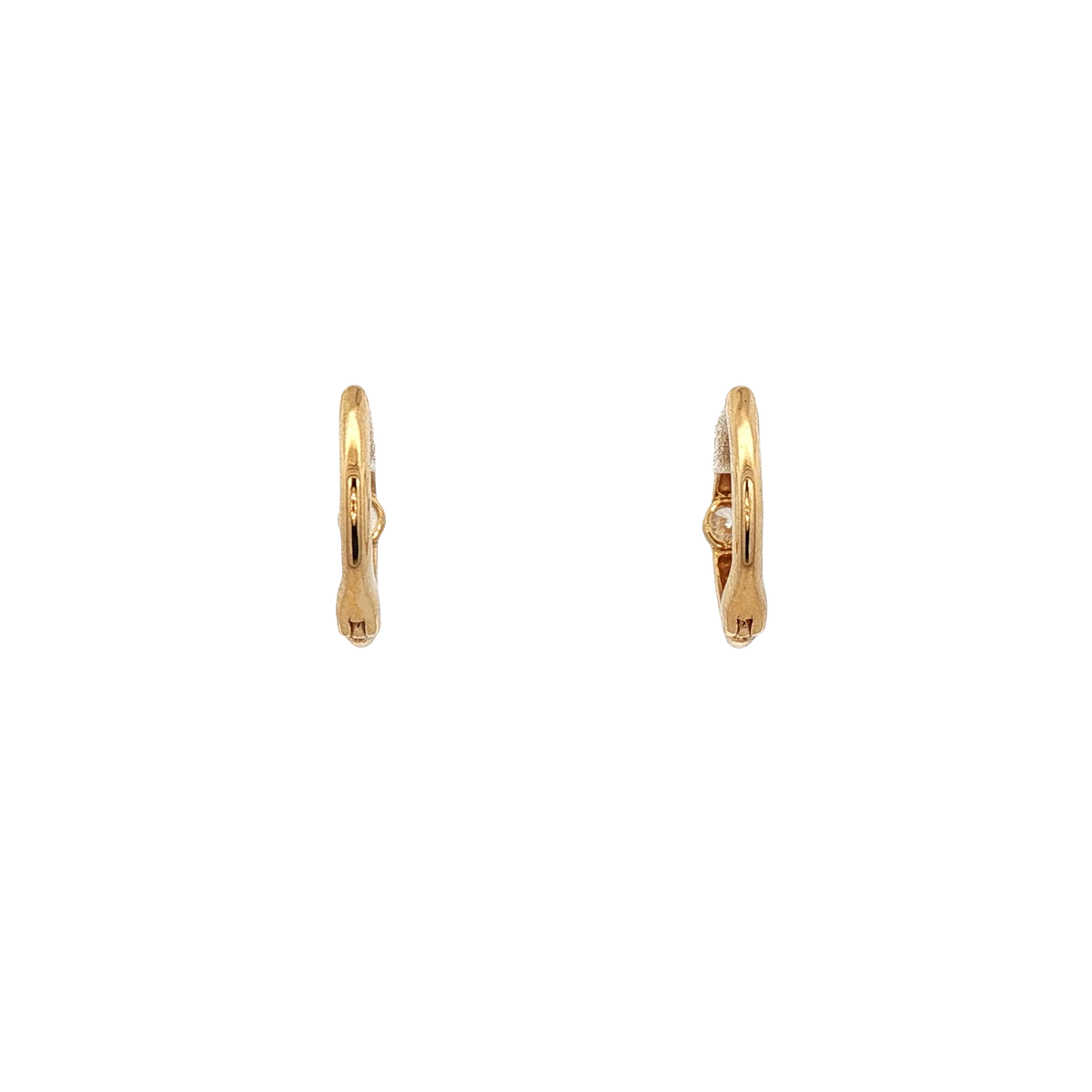 1043920_3.png