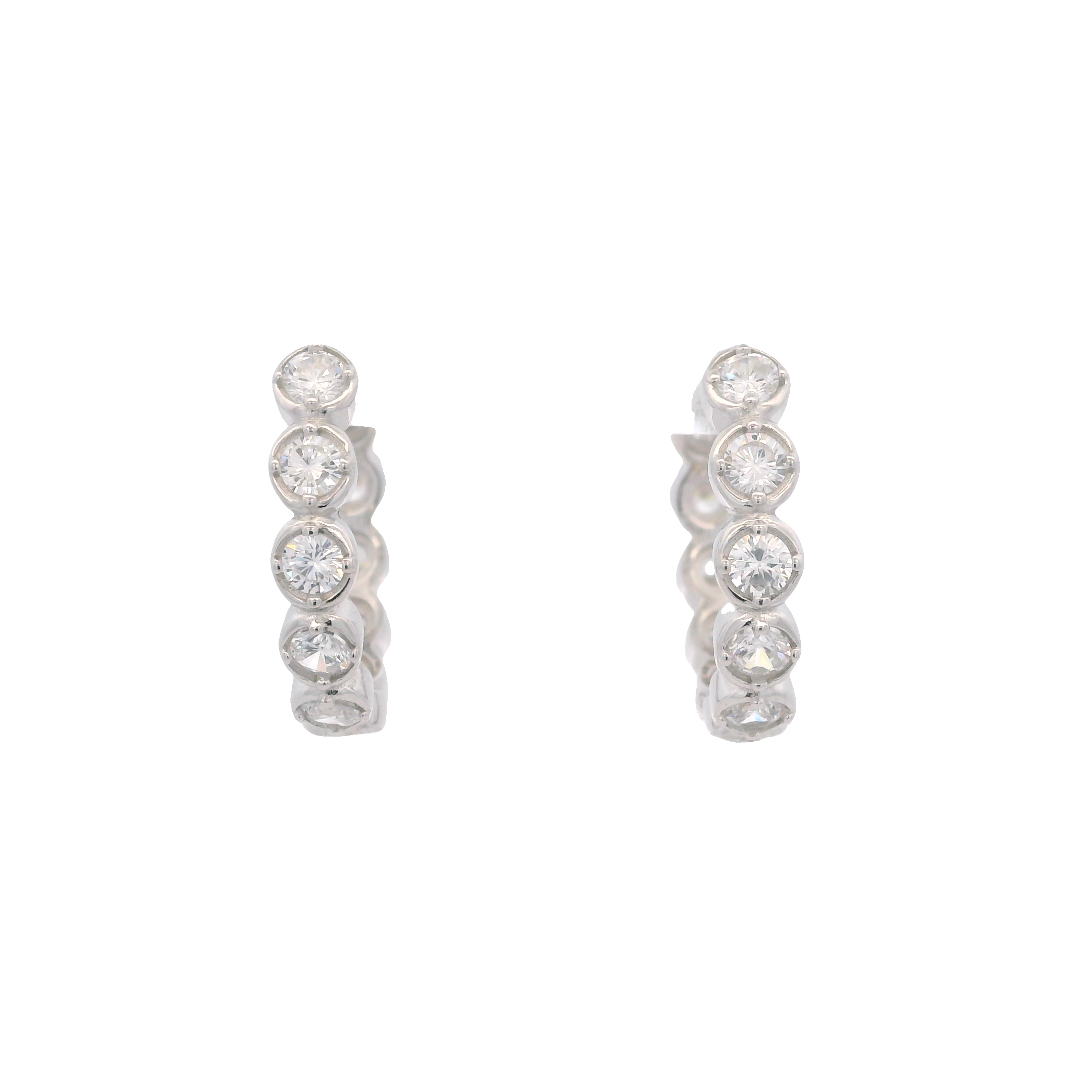 Aretes Huggies en Plata 925 con Circonias