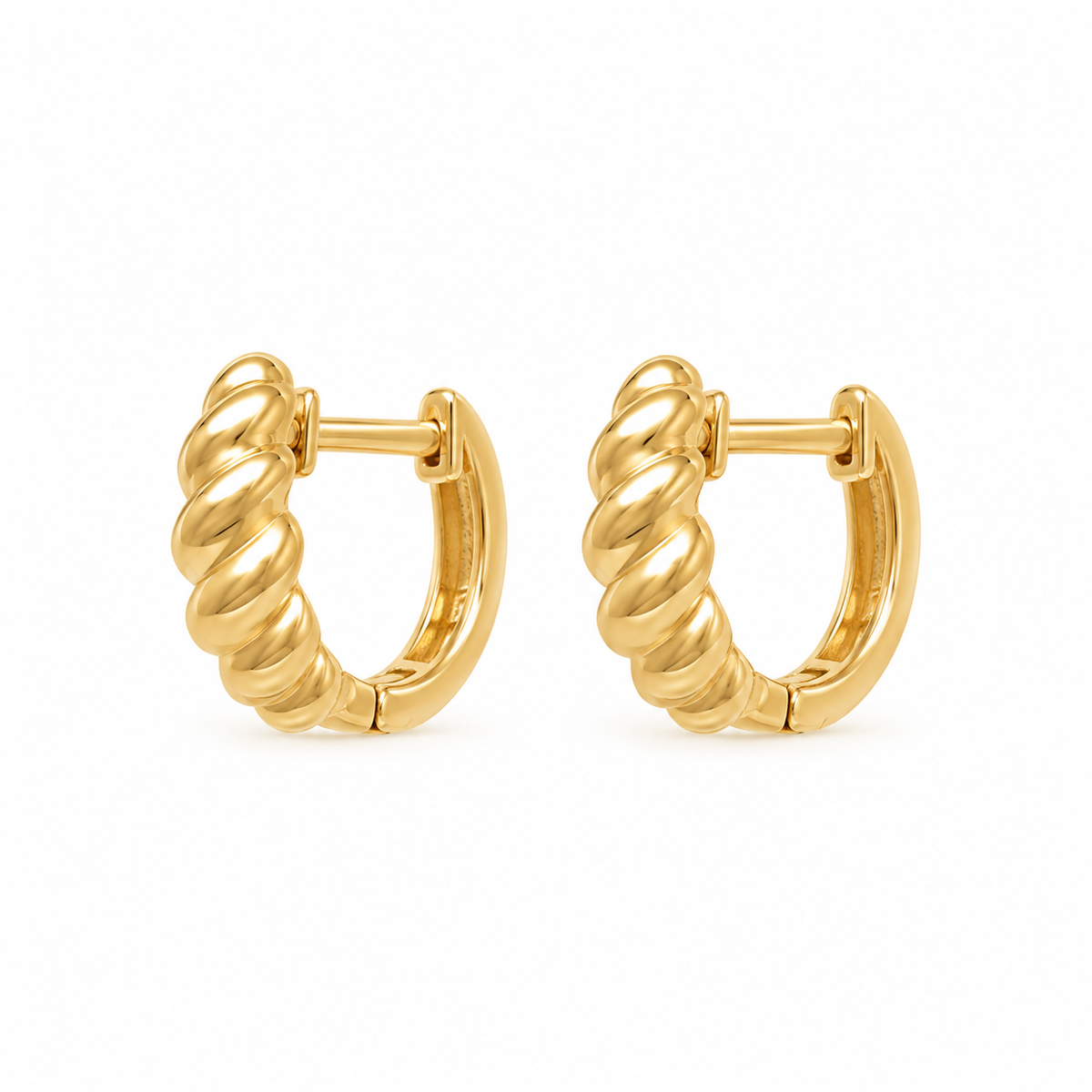 Mini Aretes Huggies Croissant en Oro Amarillo 14K