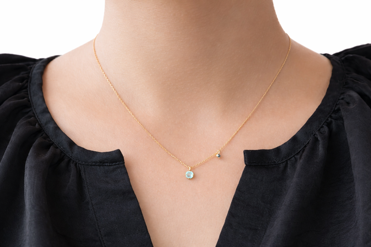 Collar de Calcedonia y Iolita en Plata 925 Bañada en Oro