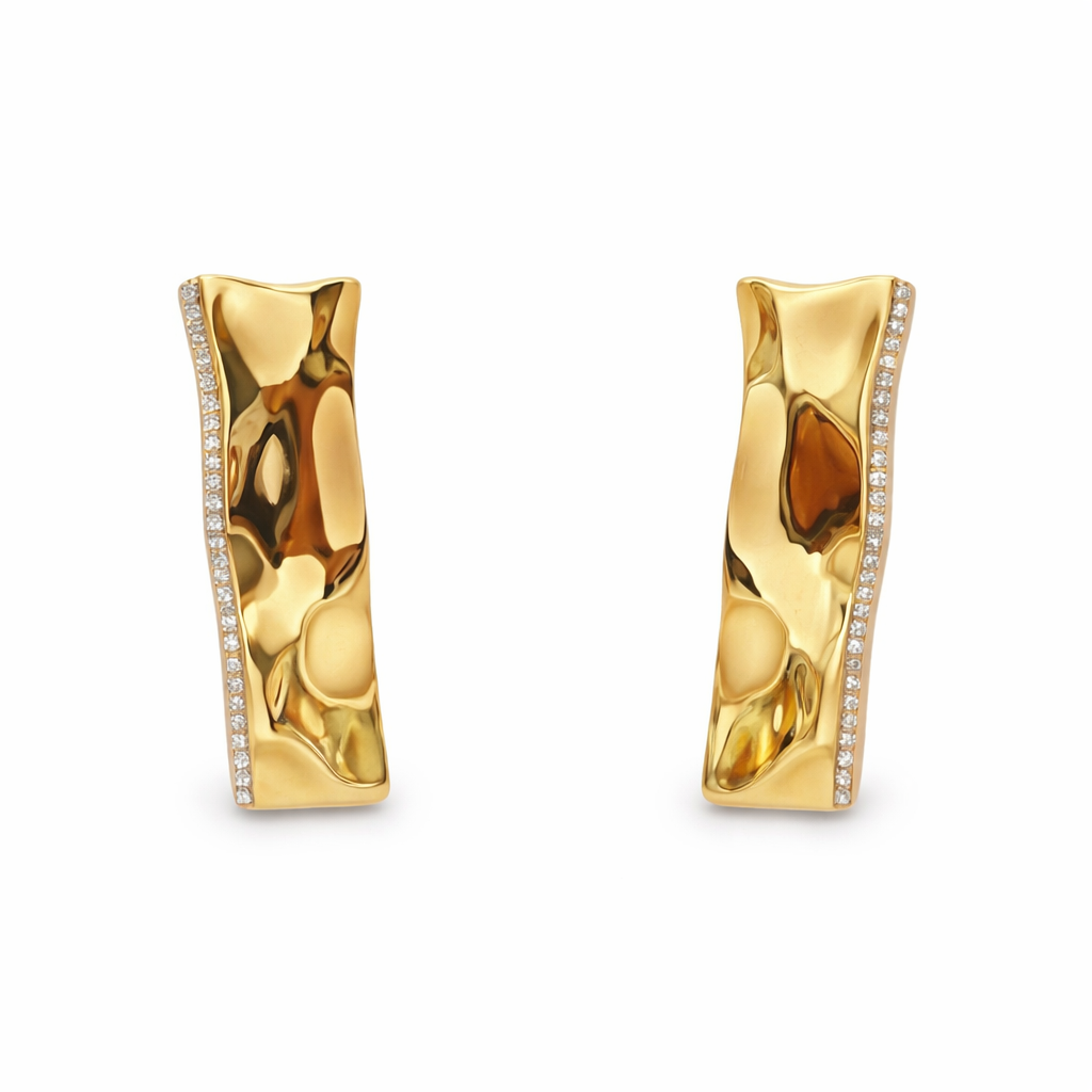 D0.17CT 14KY BAR ROW PAVE EARRINGS