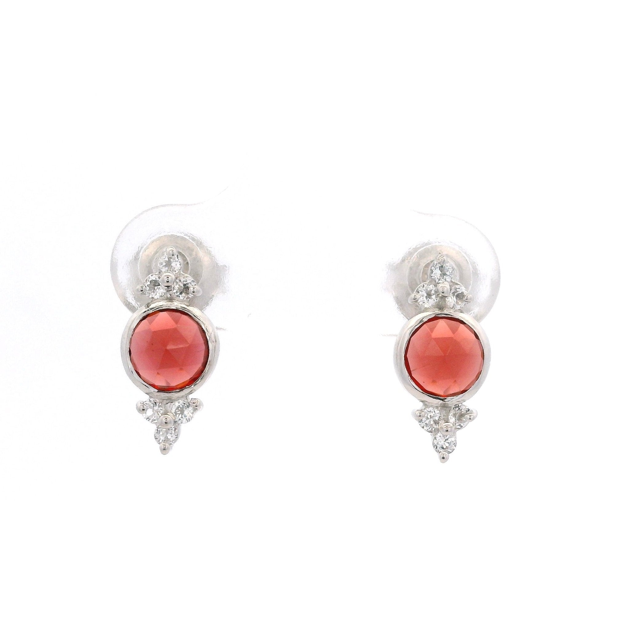 925SL BEZEL GARNET WITH POINTS TOPAZ WHITE EARRINGS - C'SANTOS