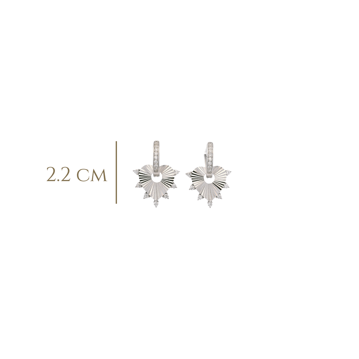 925SL HEART TEXTURE WITH CZ AROUND EARRINGS - C'SANTOS