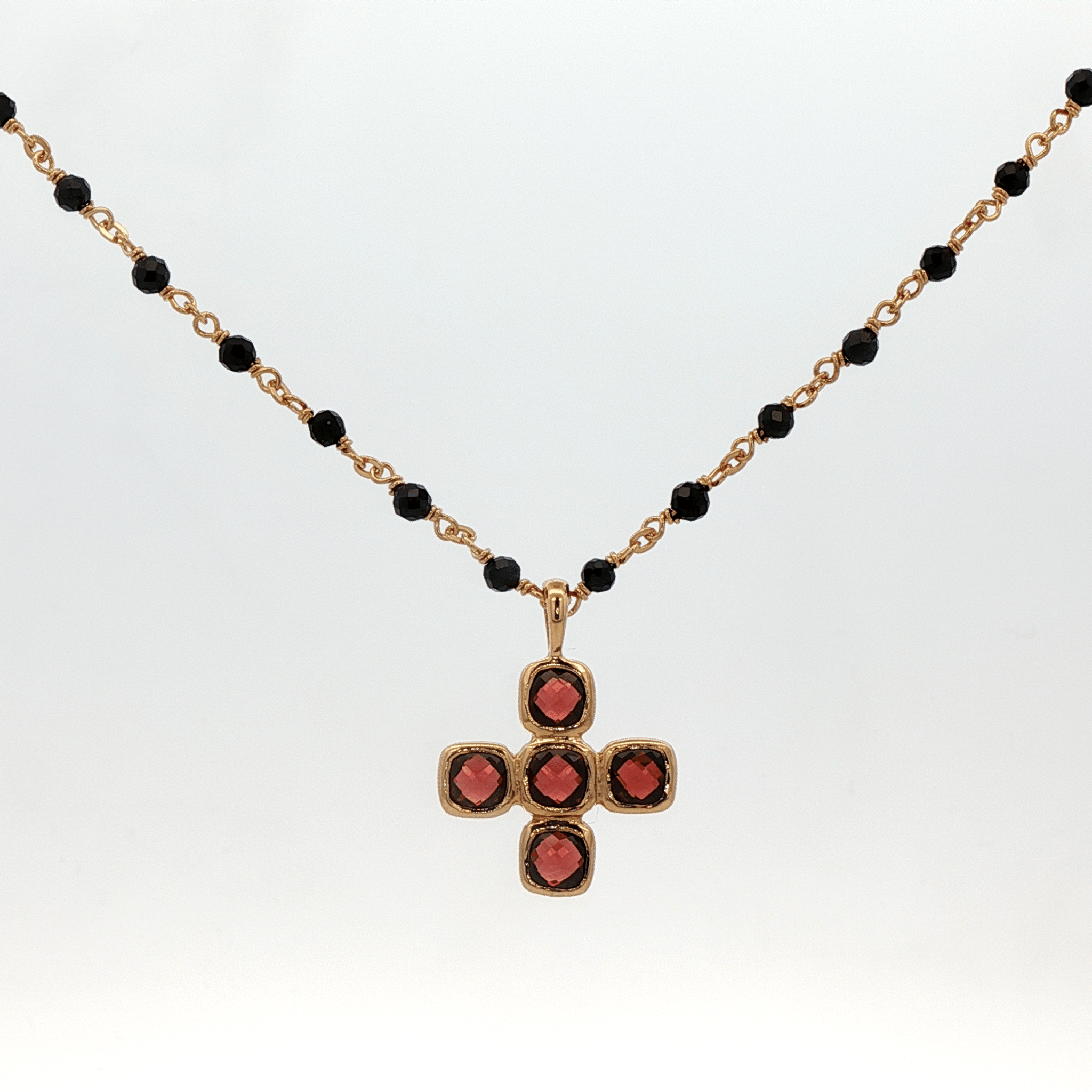 925YG CROSS GARNET AND BEANDS SPINEL BLACK NECKLACE - C'SANTOS
