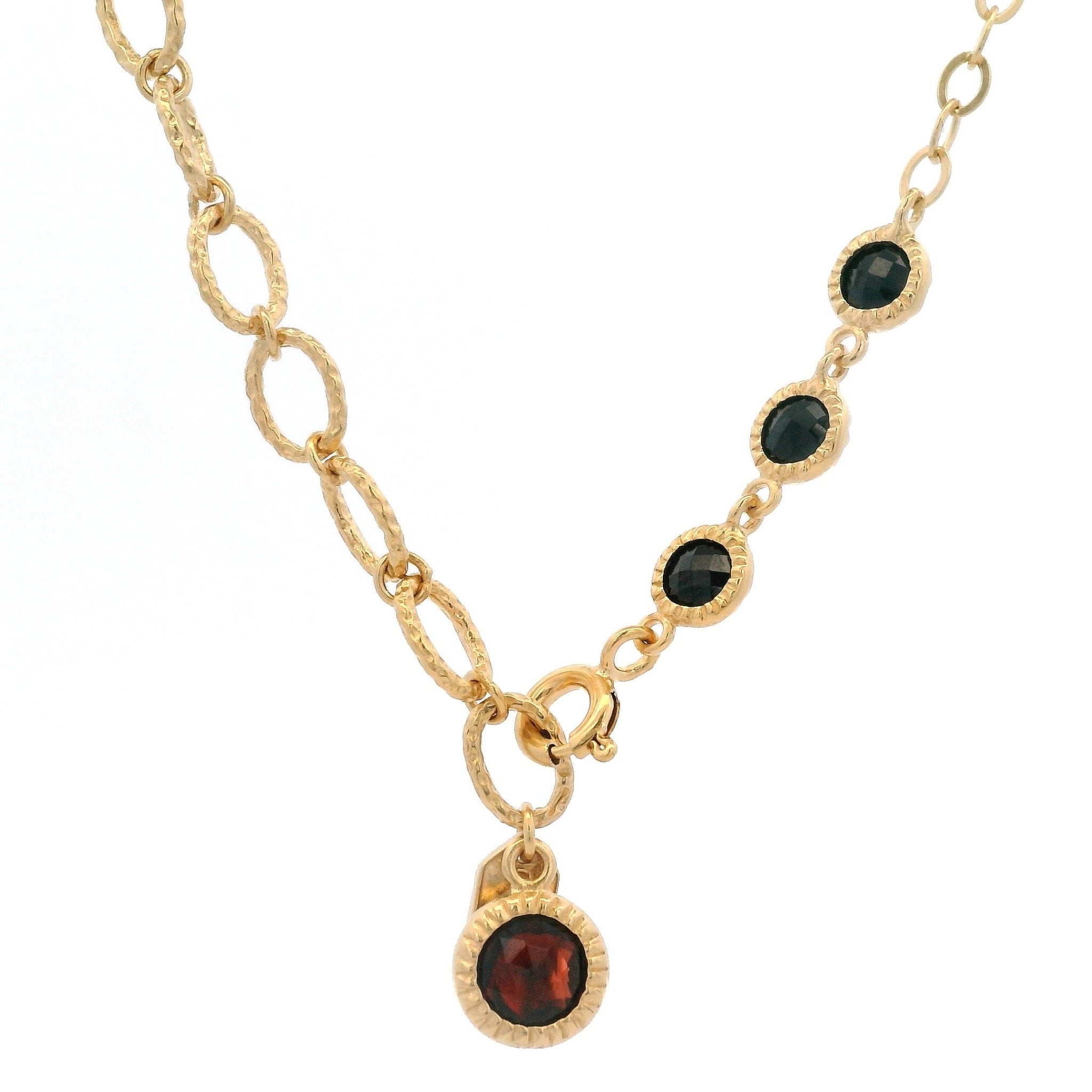 925YG THREE STONE SPINEL BLACK WITH GARNET NECKLACE - C'SANTOS