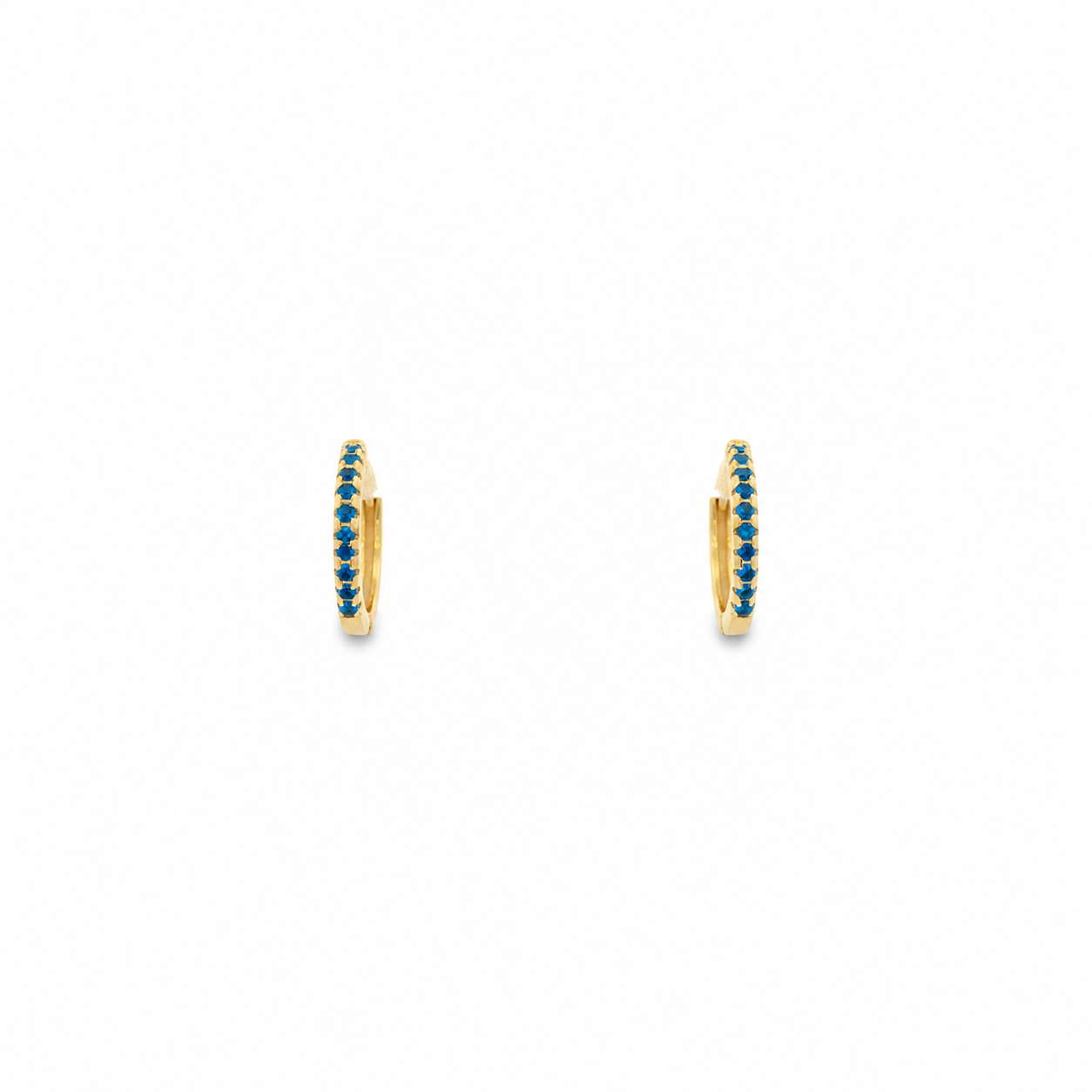 Aretes Huggies Infinity en Plata 925 con Circonias Azules