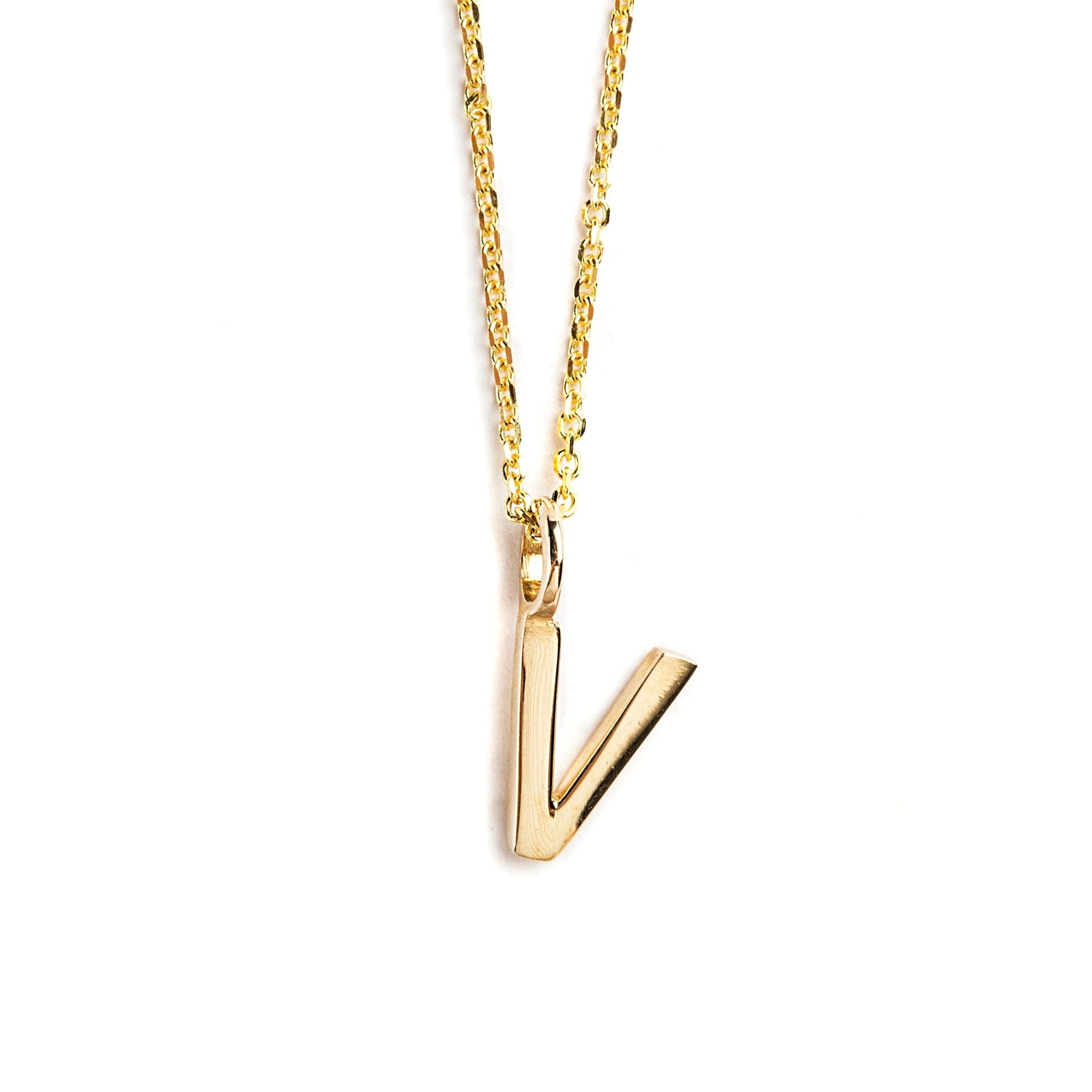 DIJE LETRA V DE ORO AMARILLO DE 14K - C'SANTOS