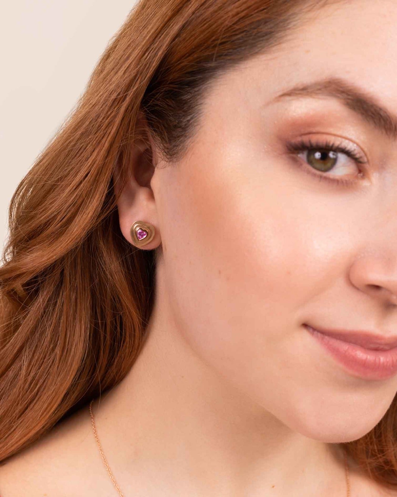 PS0.80 14KY GOLD BEZEL PINK SAPPHIRE HEART STUD EARRING - C'SANTOS